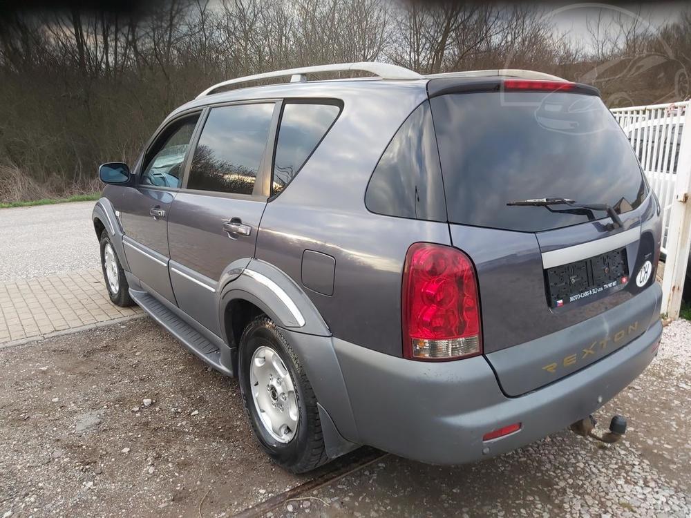 SsangYong Rexton 2,7    121 KW