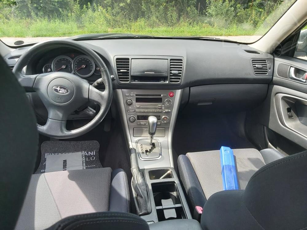 Subaru Legacy kombi 2,0 R Comfort