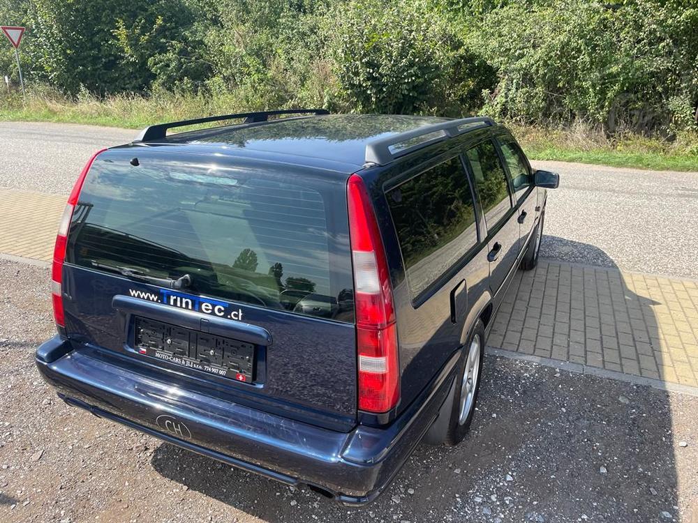 Volvo V70 2,4 T AWD