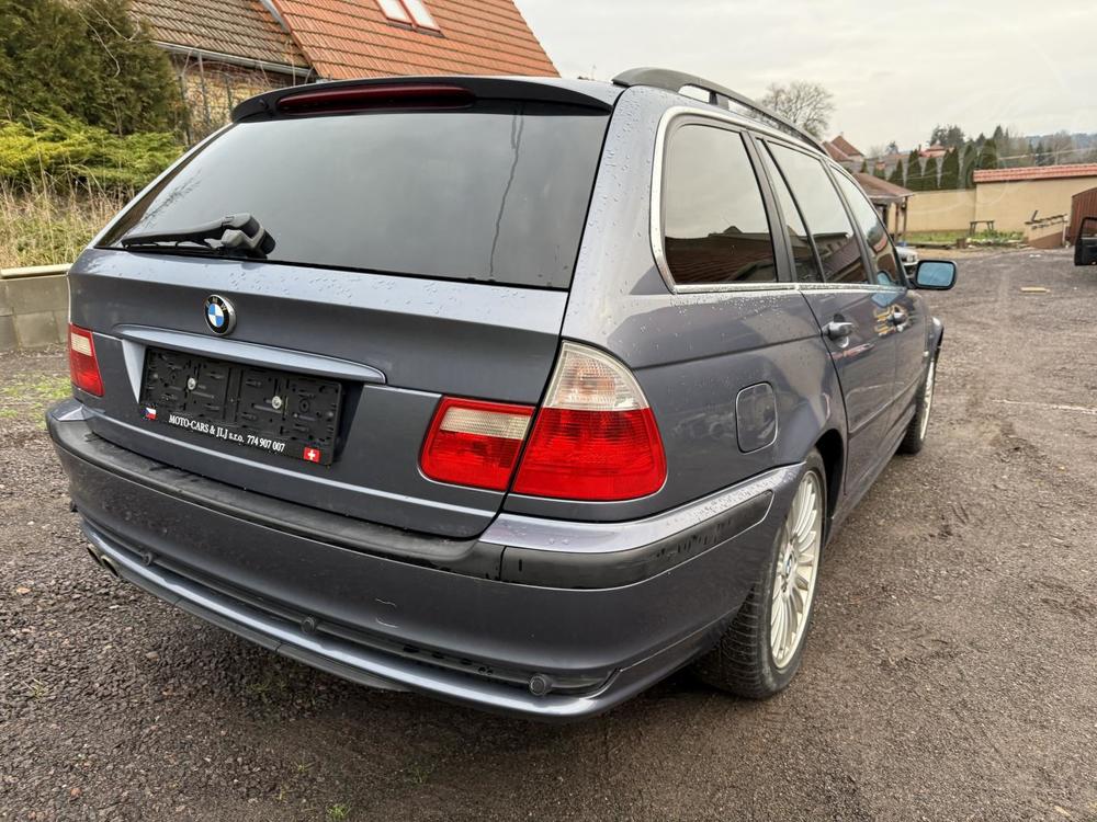 BMW 330 XI Touring 170KW