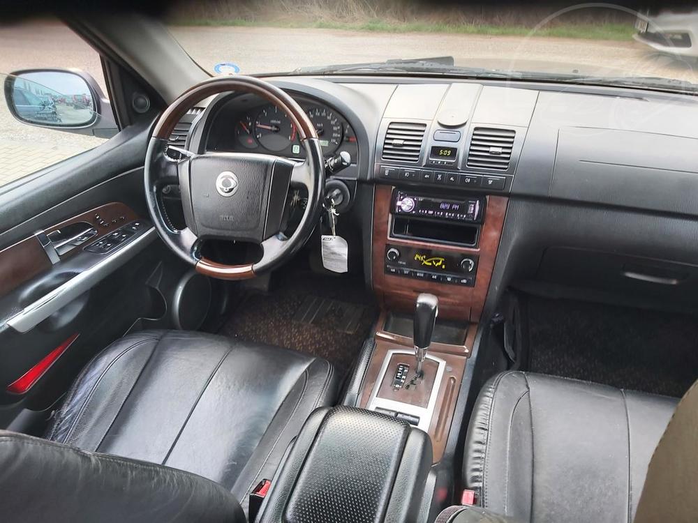 SsangYong Rexton 2,7    121 KW