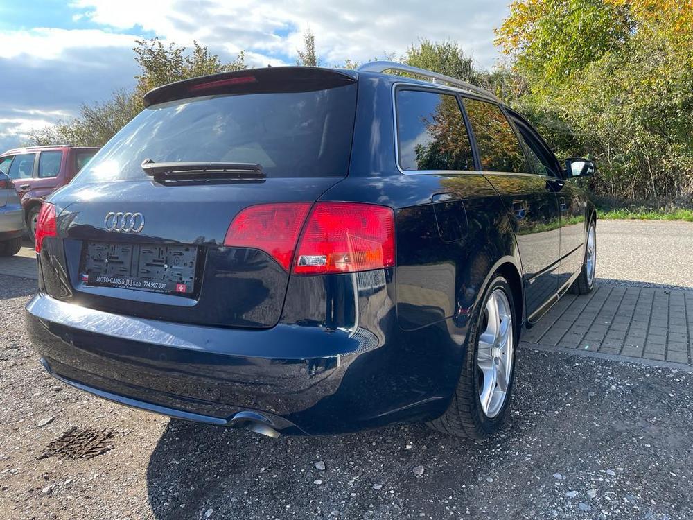 Audi A4 3,0TDI 4x4 S line