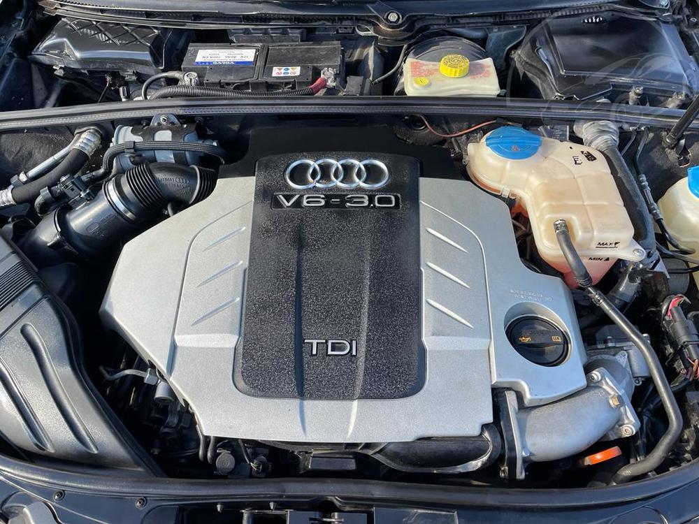 Audi A4 3,0TDI 4x4 S line