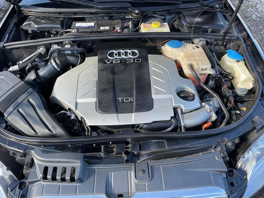 Audi A4 3,0TDI 4x4 S line