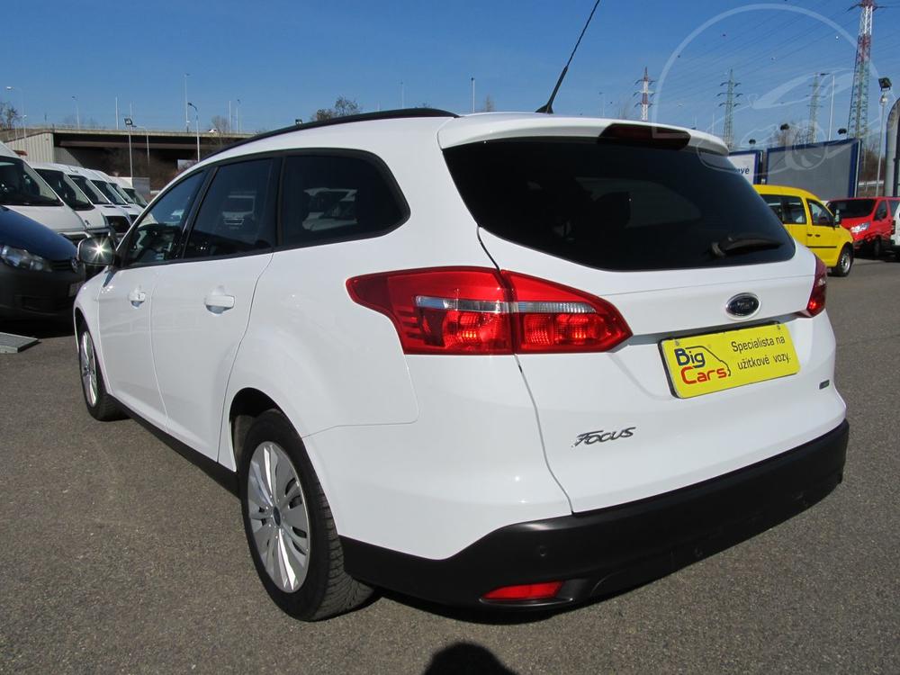 Ford Focus 1.0 i EcoBoost R serviska 1.m