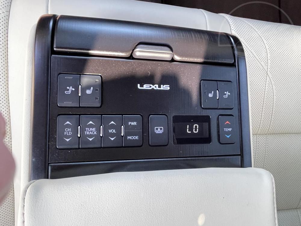 Lexus  2.5 HEV LUXURY