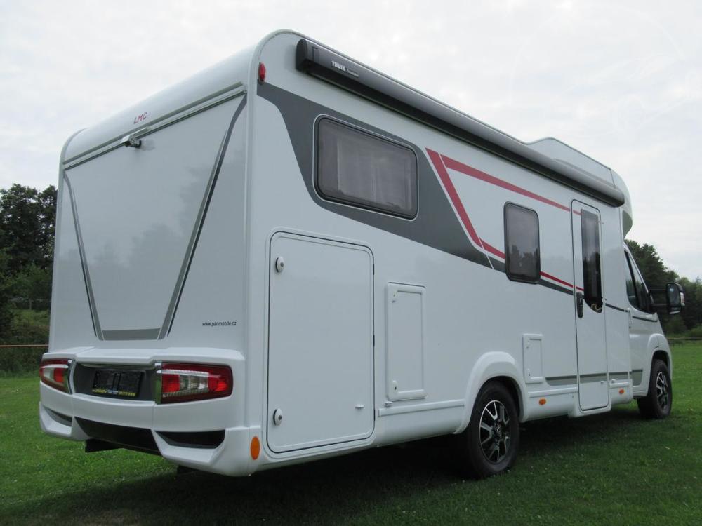 LMC  TOURER LIFT 730