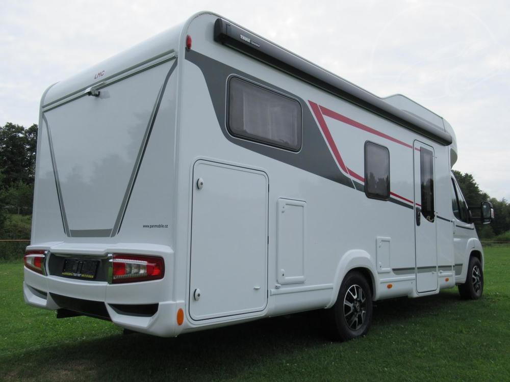 LMC  TOURER LIFT 730