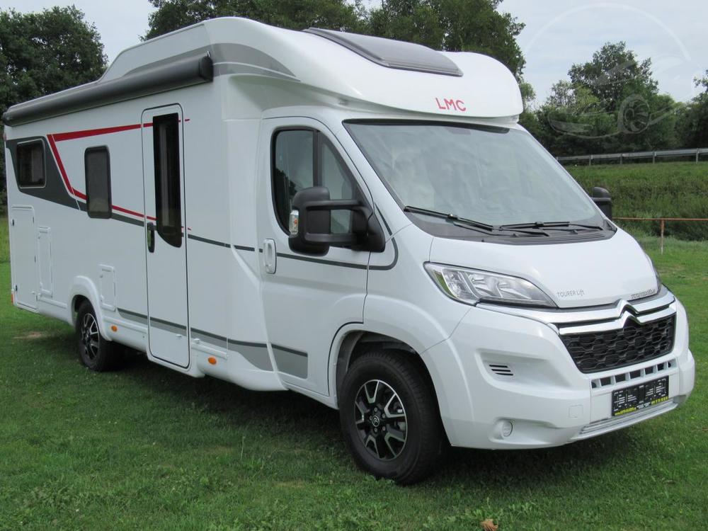 LMC  TOURER LIFT 730