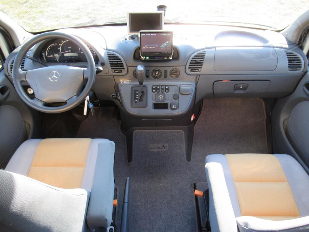 Mercedes-Benz  Westfalia-James Cook