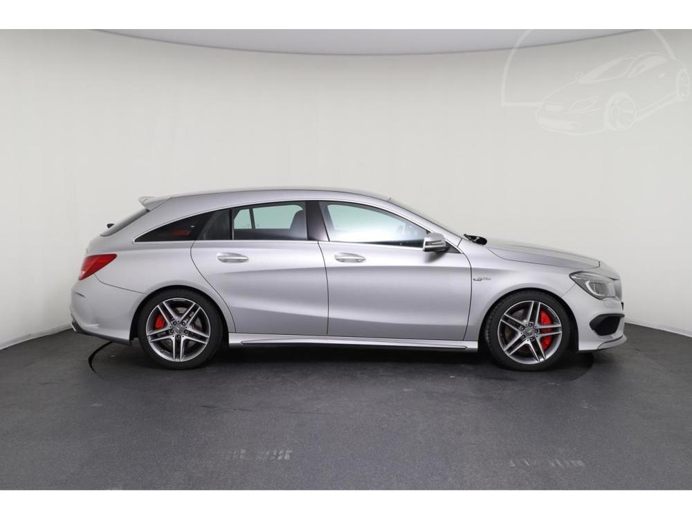 Mercedes-Benz CLA 45 AMG Shooting Brake 45 AMG 4