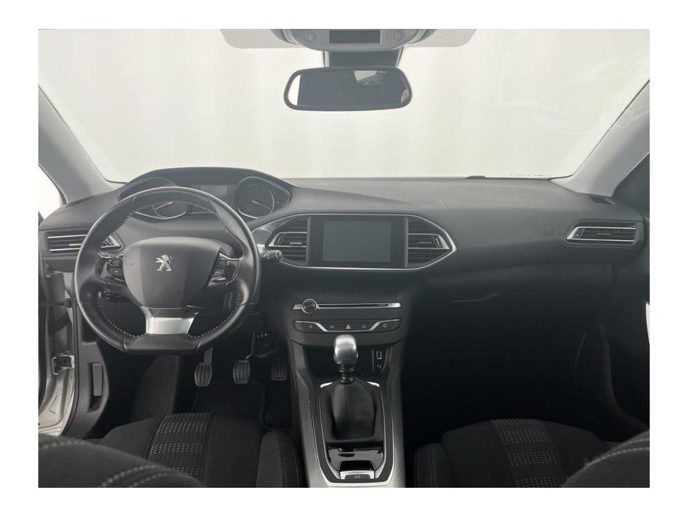 Peugeot 308 SW 1.6 TDI Allure*PANO*LED*NAV