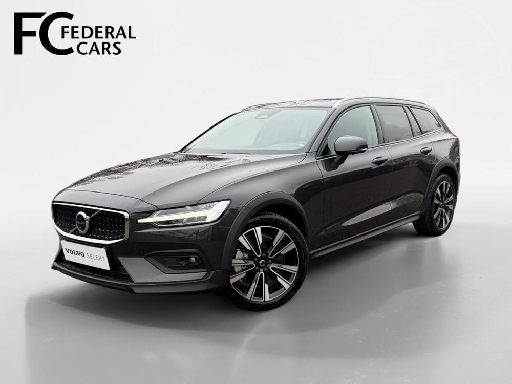 Prodm Volvo V60 B5 AWD CROSS COUNTRY PLUS