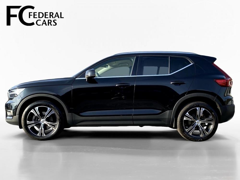 Volvo XC40 B4 AWD // INSCRIPTION // +pneu