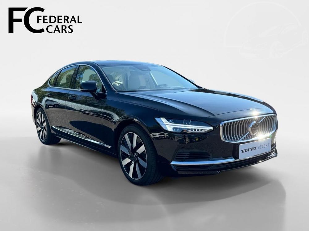 Volvo S90 T8 AWD 335kW PLUS BRIGHT 1.MAJ