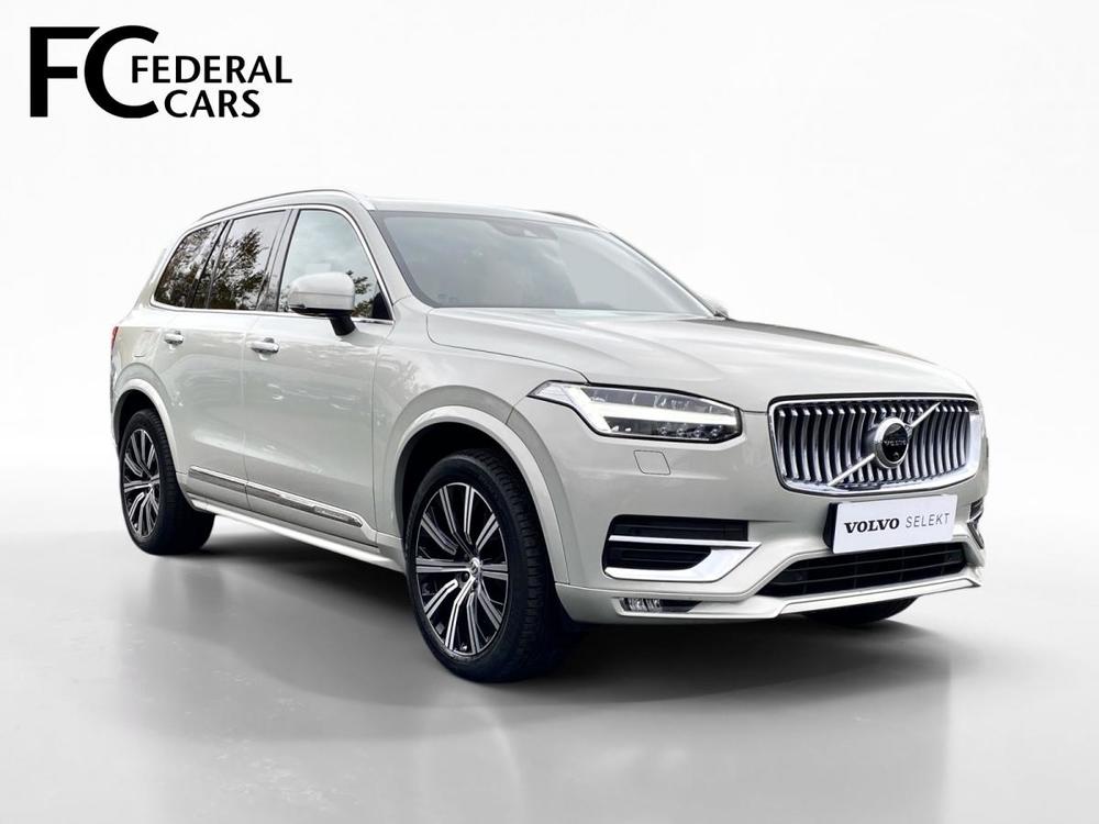 Volvo XC90 B5 (nafta) AWD // REZERVACE