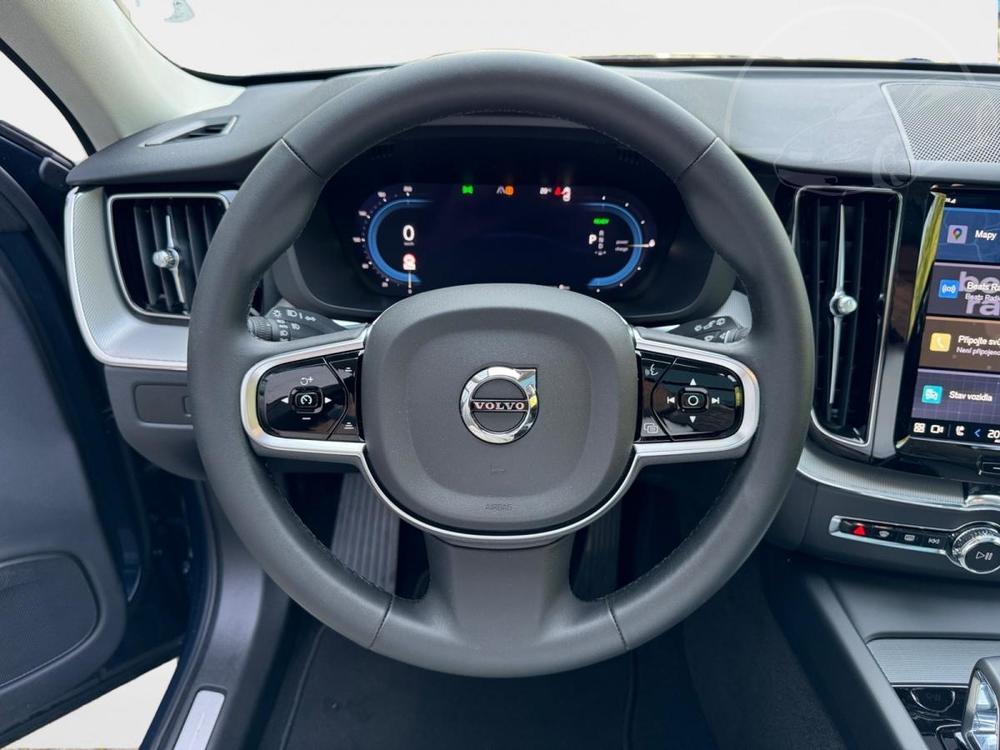 Volvo XC60 T6 AWD PLUS DARK | 1.MAJ.