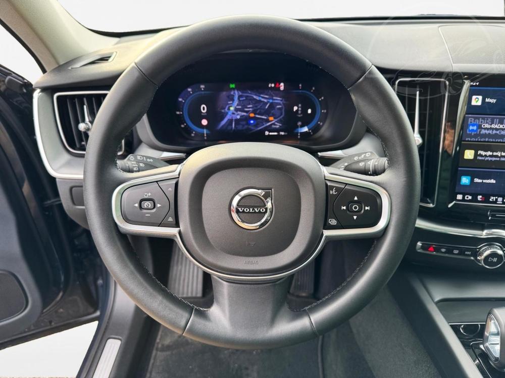 Volvo XC60 B4 AWD CORE | 1.MAJ. R