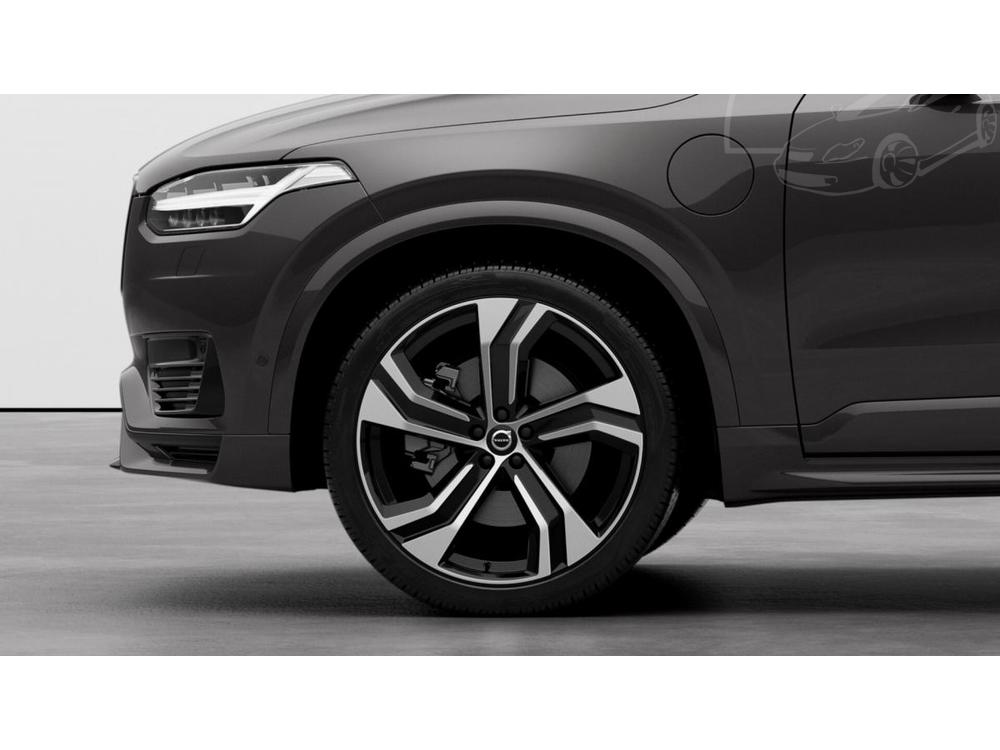 Volvo XC90 T8 AWD 335kW ULTIMATE DARK