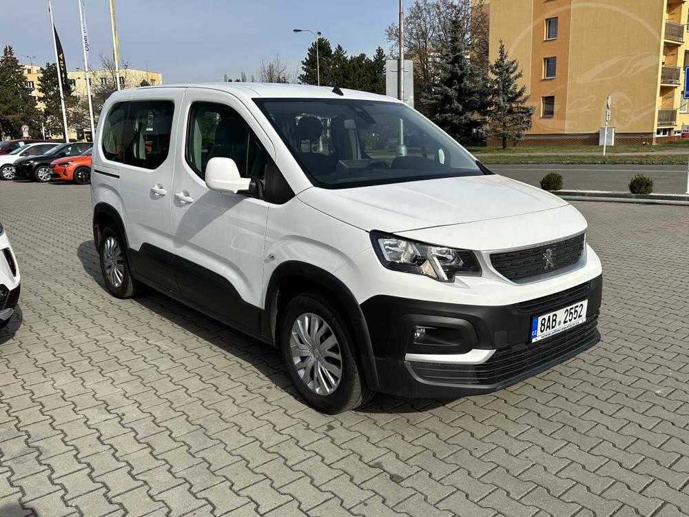 Peugeot Rifter L1 Active 1.2T 81kw r 1maj