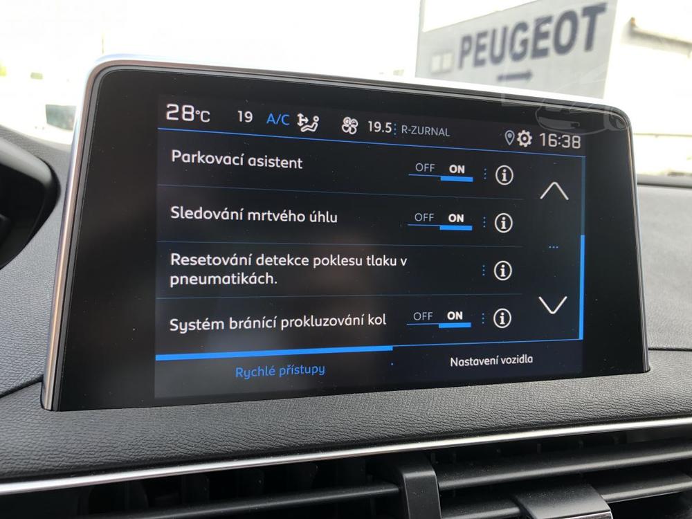 Peugeot 3008 Allure 1.5HDI AT8 Led