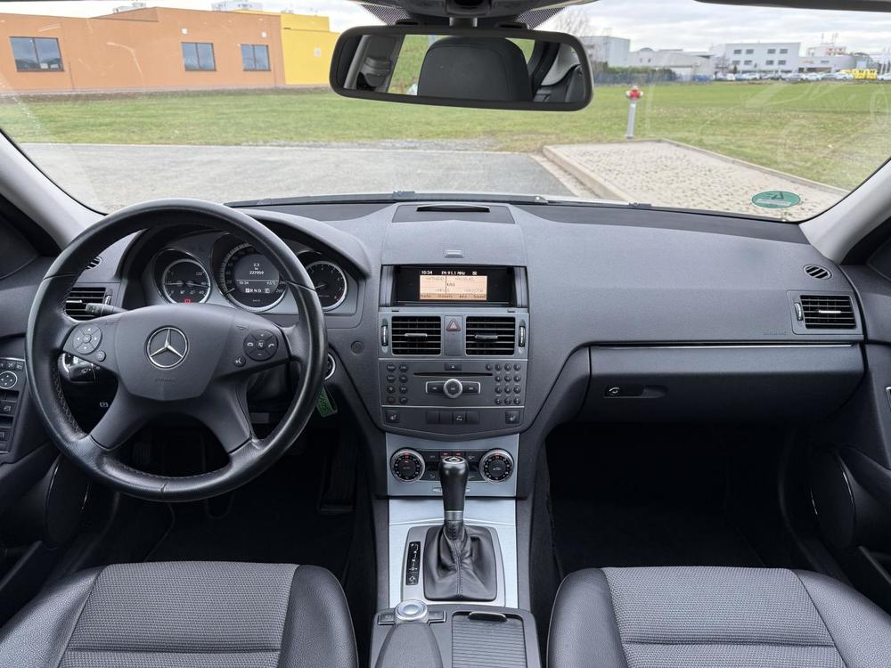 Mercedes-Benz C 200 CGI KLIMA NAVIGACE TAN