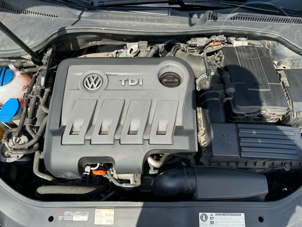 Volkswagen Eos 2.0 TDI XENO NAVI KَE ROZVODY