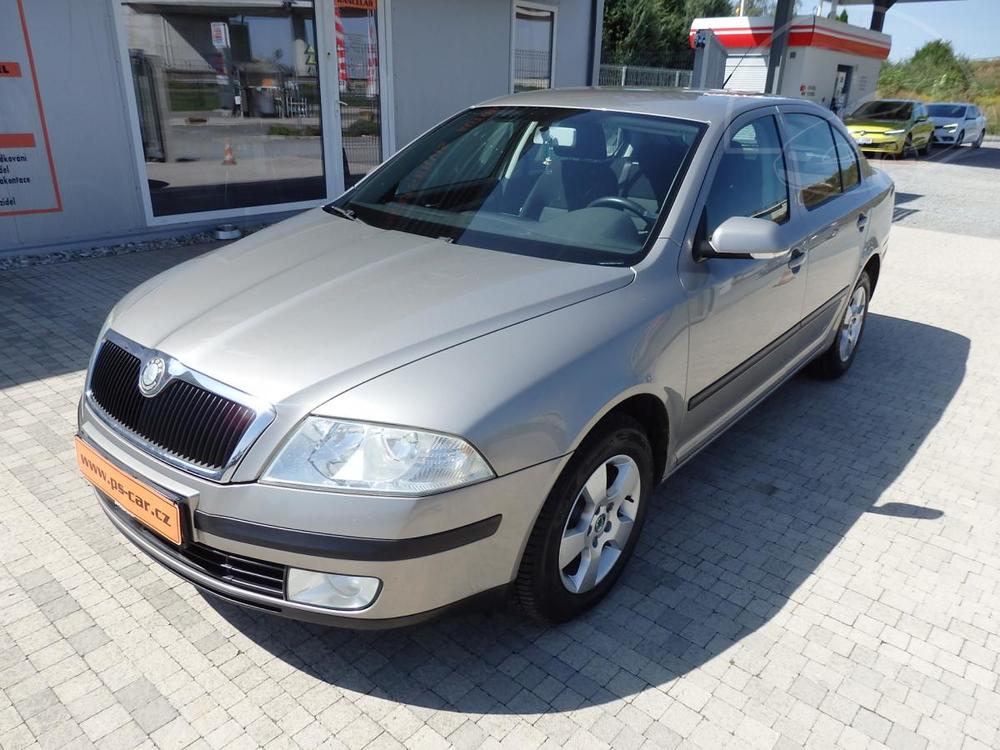 koda Octavia 1.6i 10x AIRBAG, DIGI. KLIMA