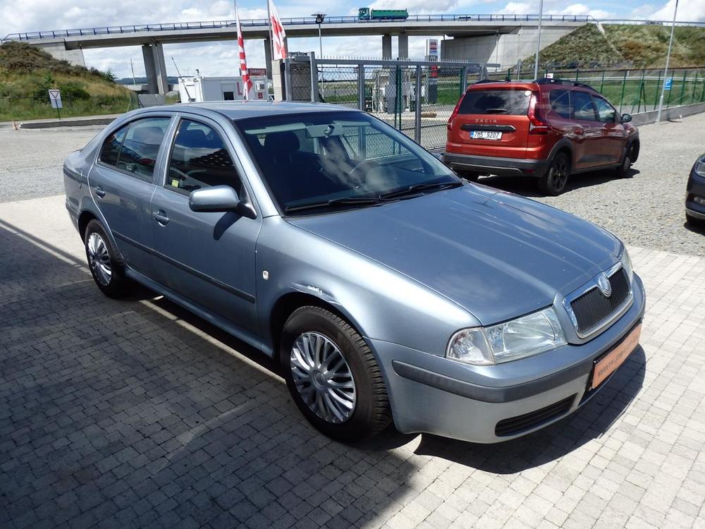 koda Octavia 1.6i 2x AIRBAG