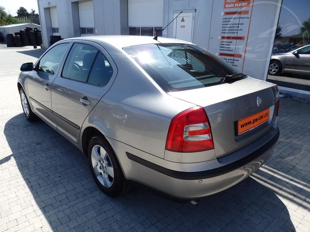 koda Octavia 1.6i ZLOHOVNO