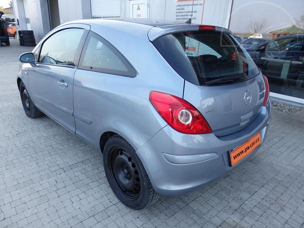 Opel Corsa 1.3 CDTI 16V ZLOHOVNO