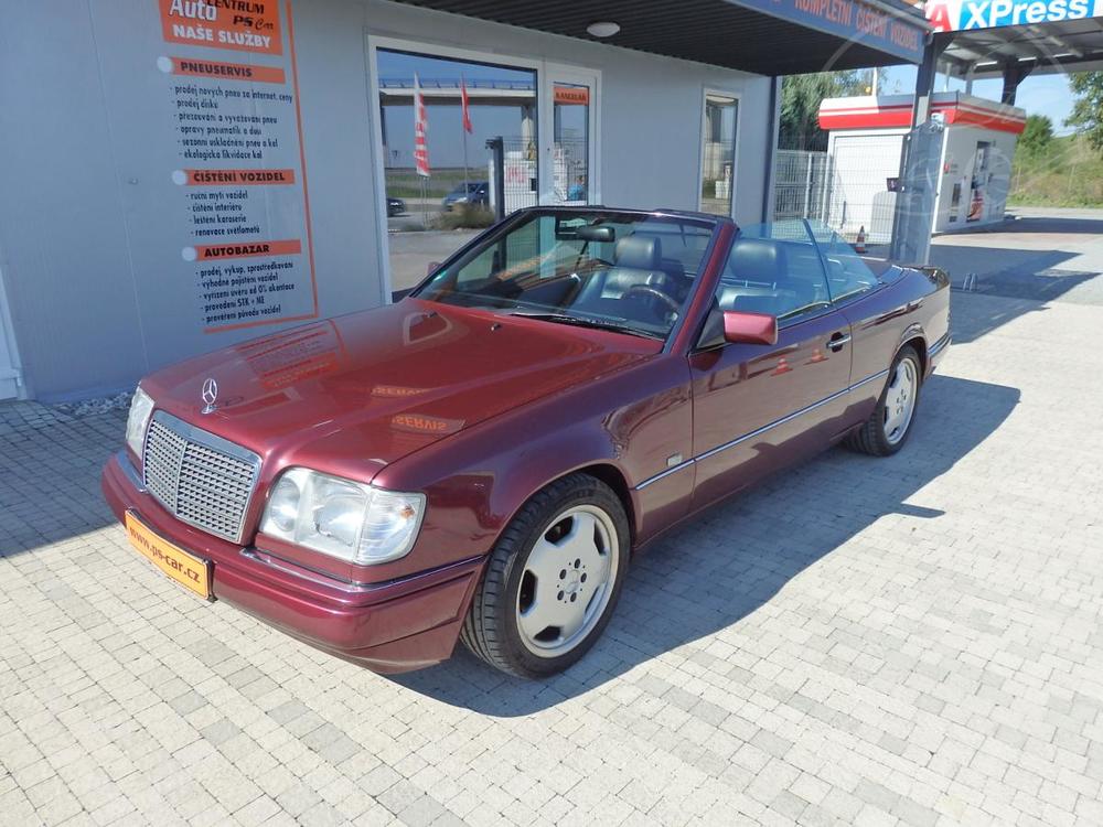 Mercedes-Benz 124 E320 CABRIO 162 kW