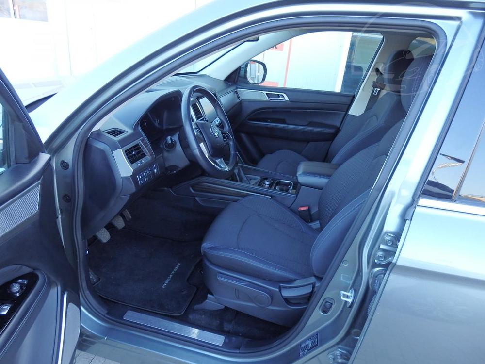 SsangYong Rexton 2.2 D 4WD NAVIGACE