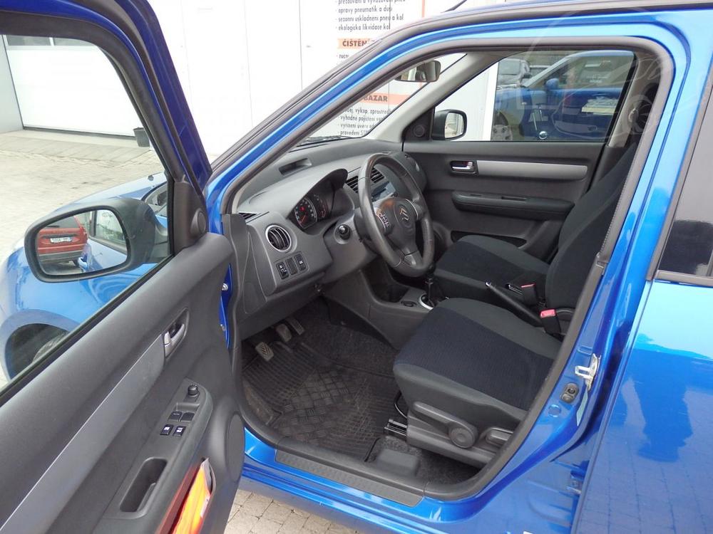 Suzuki Swift 1,3i KLIMA, ZLOHOVNO