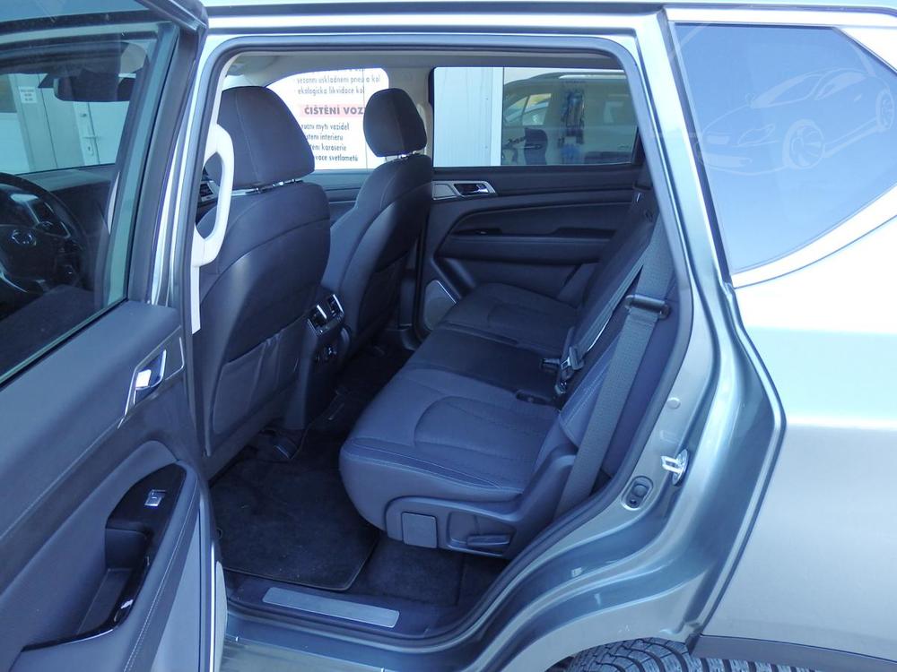 SsangYong Rexton 2.2 D 4WD NAVIGACE