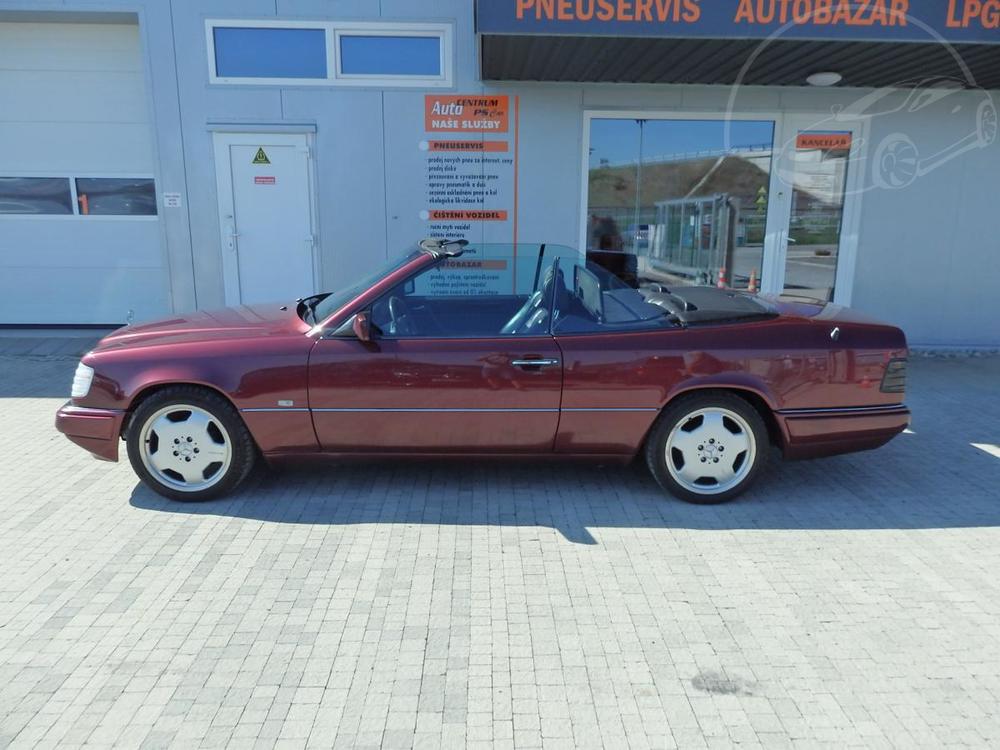 Mercedes-Benz 124 E320 CABRIO 162 kW