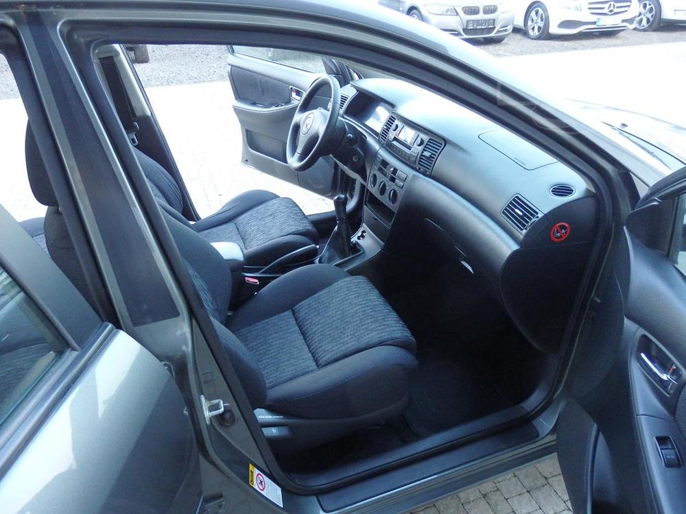 Toyota Corolla 1.4 VVT-i KLIMA, ABS