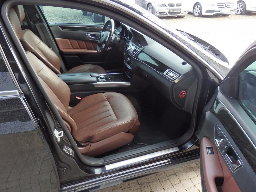 Mercedes-Benz E 350 BLUETEC 4MATIC