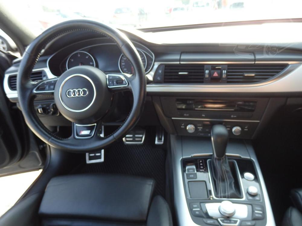 Audi A6 AVANT 3.0 TDI QUATTRO S-LINE