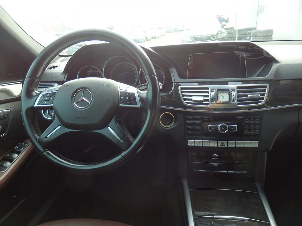 Mercedes-Benz E 350 BLUETEC 4MATIC