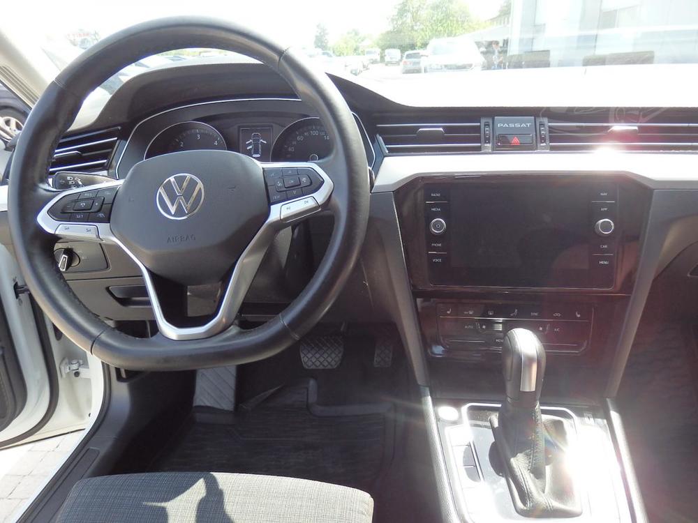 Volkswagen Passat VARIANT 2.0 TDI NAVIGACE, DSG