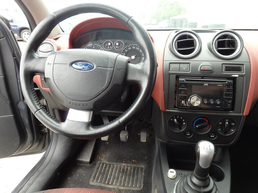 Ford Fiesta 1.4 TDCI ABS, 2x AIRBAG
