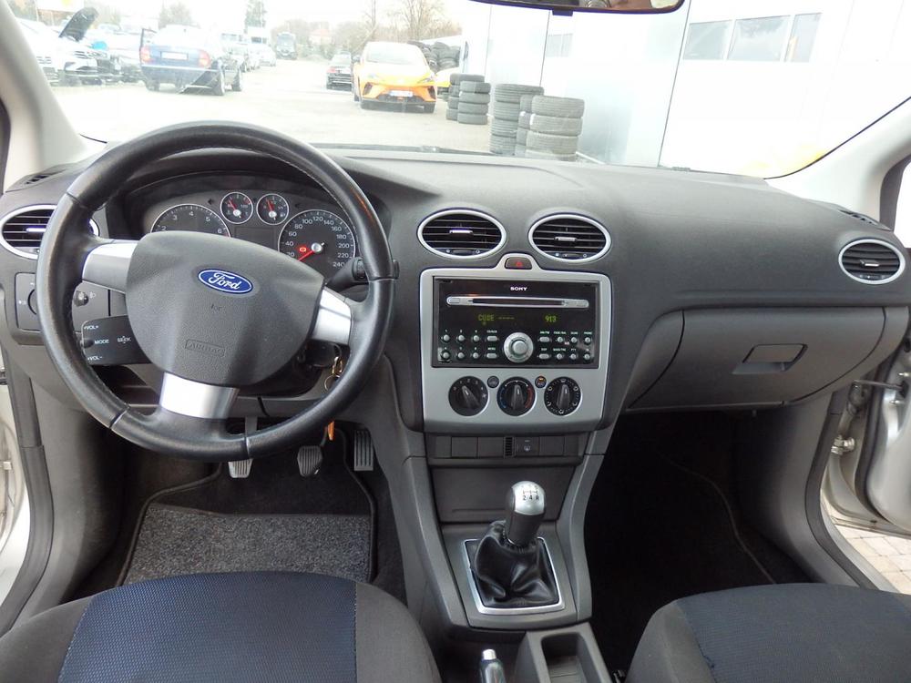 Ford Focus 1.6 16V KLIMA, 6x AIRBAG