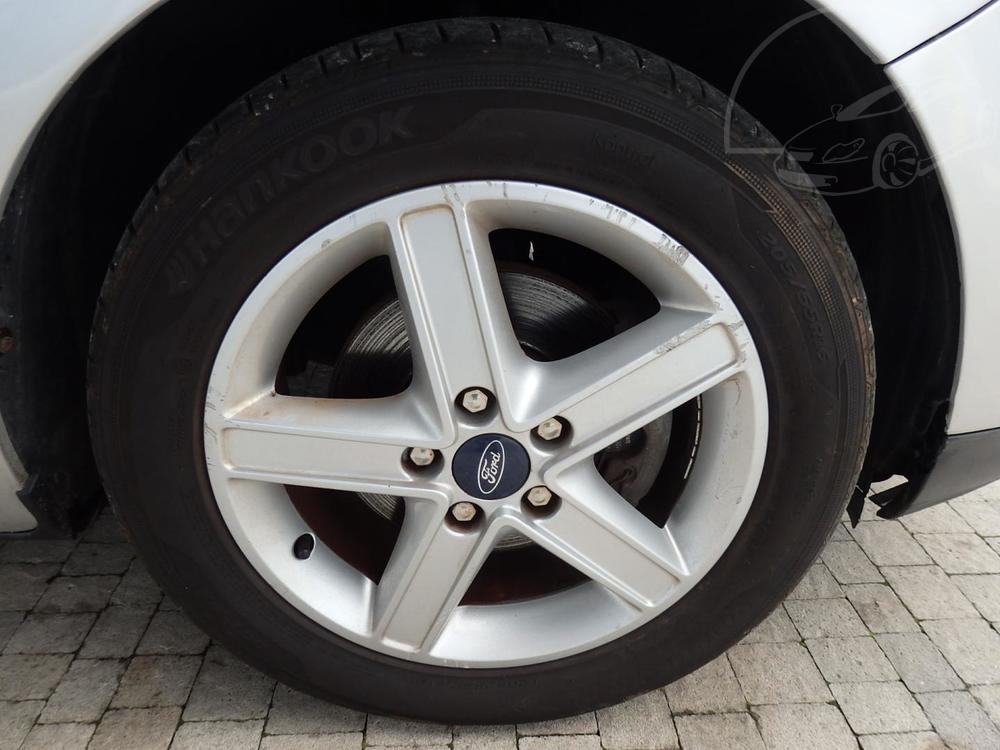 Ford Focus 1.6 16V KLIMA, 6x AIRBAG