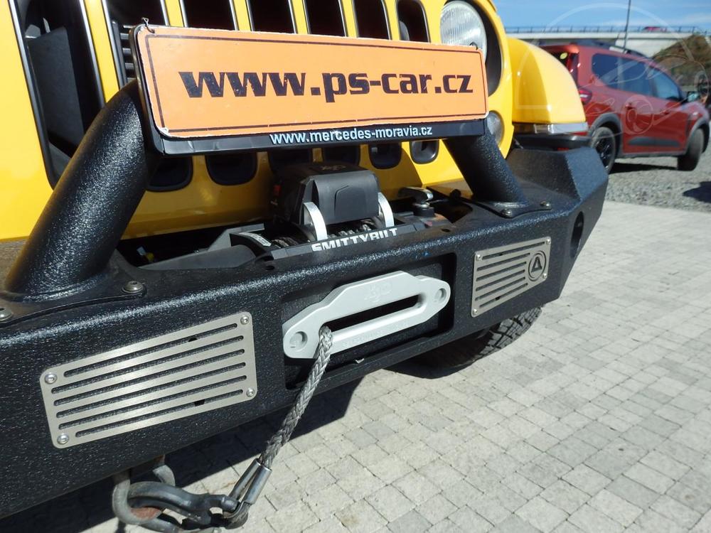 Jeep Wrangler 2,8 CRD RUBICON, 2x STECHA