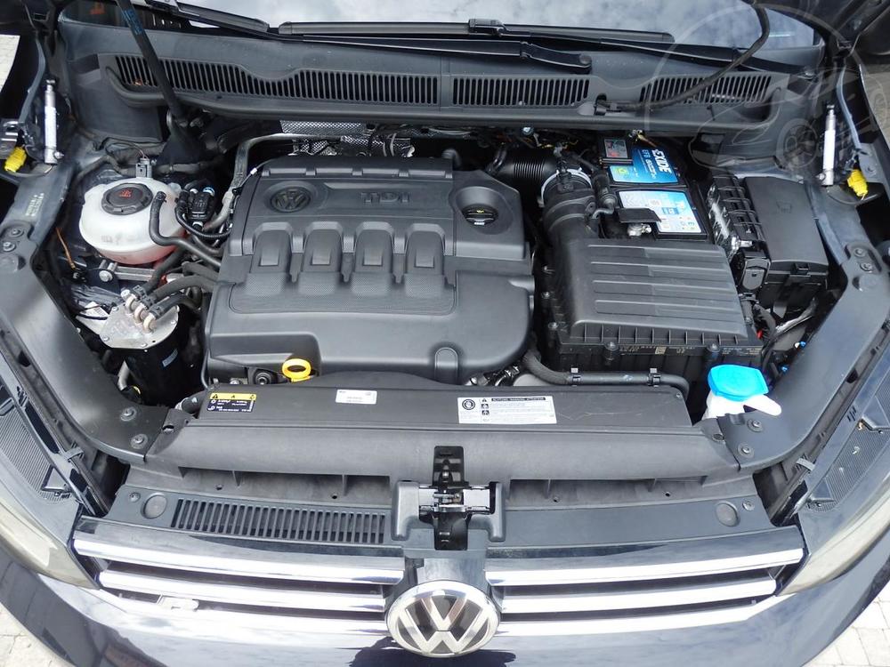 Volkswagen Touran 2,0 TDI 140kW HIGHLINE,DSG LED