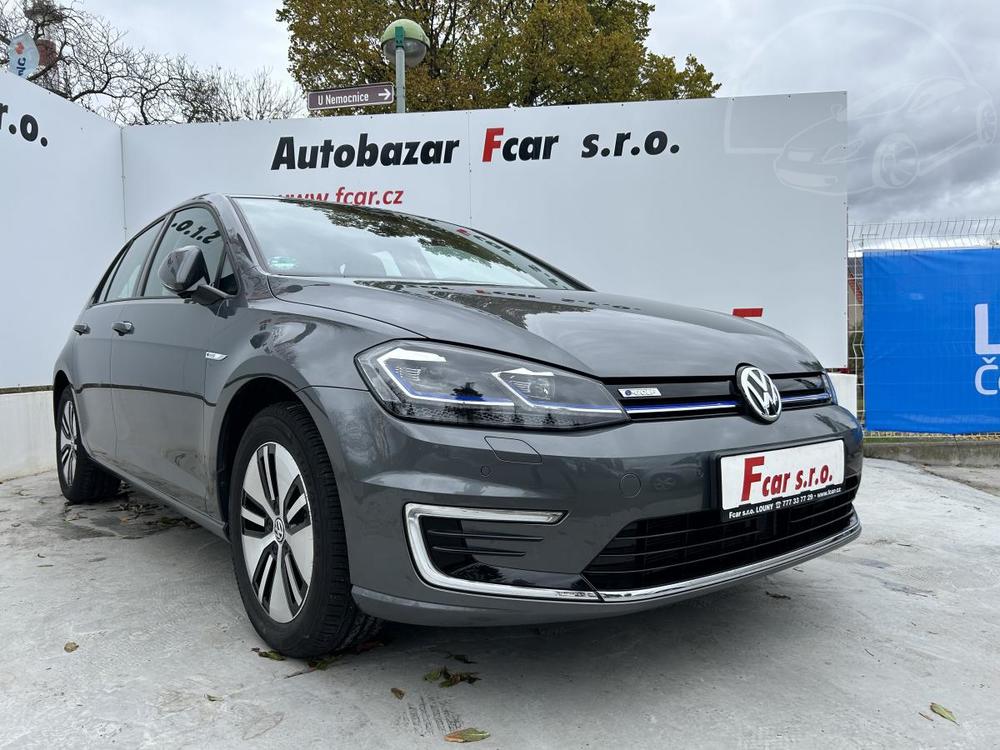 Prodám Volkswagen e-Golf 100kW,Tepelné čerpadlo