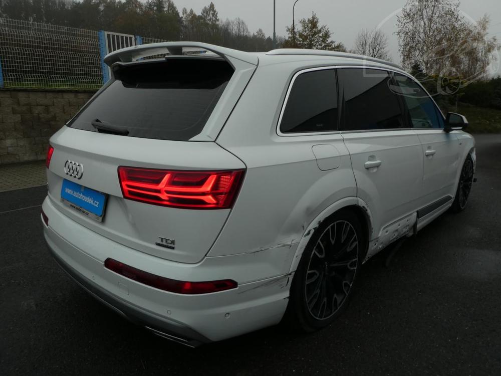 Audi Q7 3.0 TDI SLINE quattro 7 mst