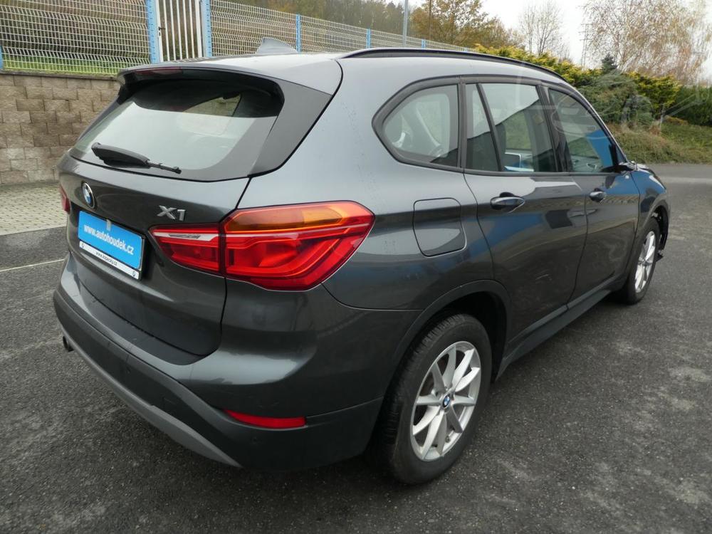 BMW X1 sDrive 18i automat navigace  o