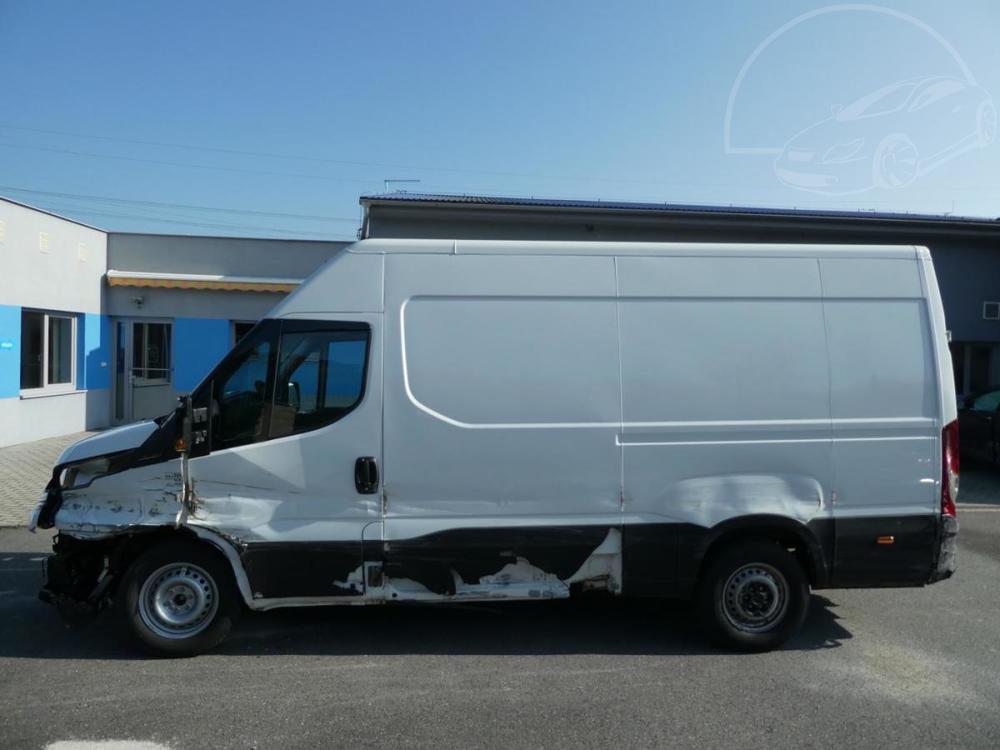 Iveco Daily 35S14 2,3D 100kW klima zvs